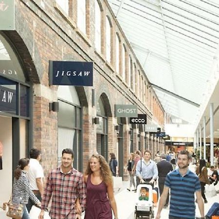 Swindon City Centre Duplex - Entercloud9Sa Ngoại thất bức ảnh